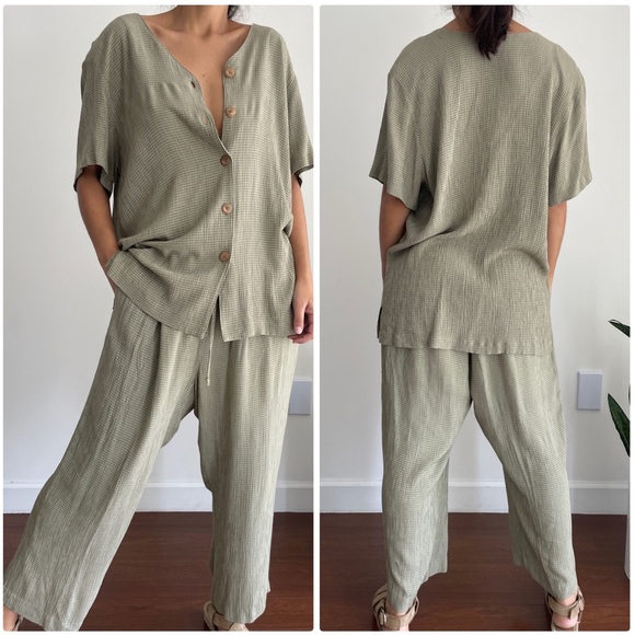 Vintage two piece button front top and trousers matching set - Picture 10 of 10